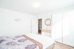 Apartments Blue Chill