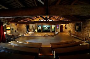 Le Logis Des Bessons