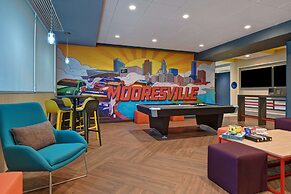 Tru by Hilton Mooresville