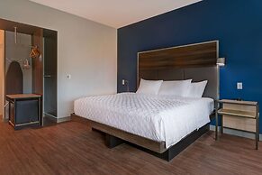 Tru by Hilton Mooresville