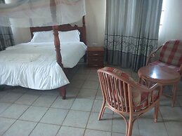 Mwingi Cottage Hotel