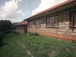 Mwingi Cottage Hotel