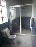 Mwingi Cottage Hotel