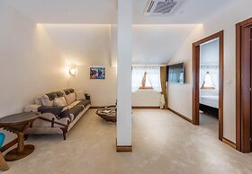 Waikiki Apartments