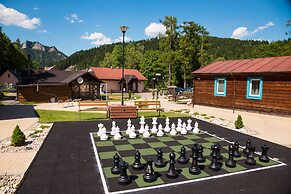 Kupele Cerveny Klastor Smerdzonka