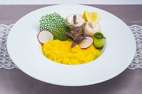 Kupele Cerveny Klastor Smerdzonka