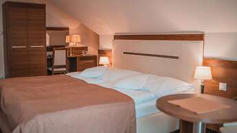 Kupele Cerveny Klastor Smerdzonka