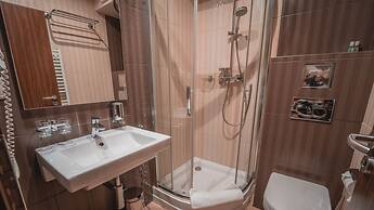 Kupele Cerveny Klastor Smerdzonka