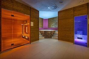 Kupele Cerveny Klastor Smerdzonka