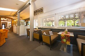 Kupele Cerveny Klastor Smerdzonka