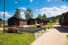 Kupele Cerveny Klastor Smerdzonka