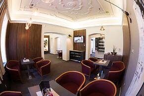 Kupele Cerveny Klastor Smerdzonka