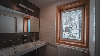 Kupele Cerveny Klastor Smerdzonka