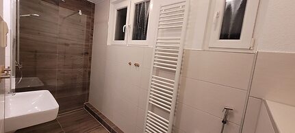 Ermis Apartments