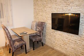 Ermis Apartments
