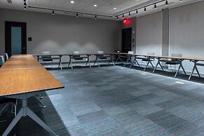 Aloft Orlando Lake Buena Vista