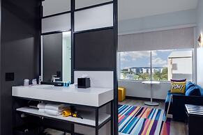 Aloft Orlando Lake Buena Vista