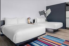 Aloft Orlando Lake Buena Vista