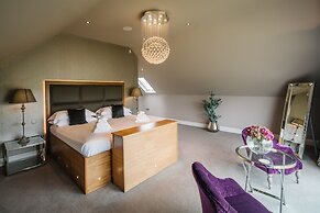 Carus House @ Carus Green