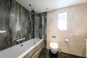 Carus House @ Carus Green