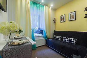 Polezhaev Studios and Apartments