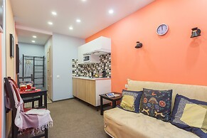 Polezhaev Studios and Apartments