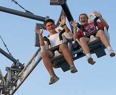 201 Colonial Crest Pigeon Forge Retreat