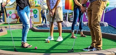 201 Colonial Crest Pigeon Forge Retreat