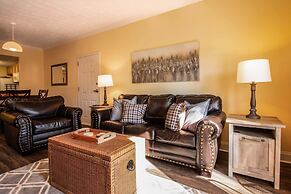 1203 Golf View Towers Bears Den