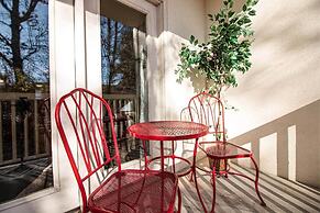 1203 Golf View Towers Bears Den