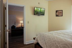 1203 Golf View Towers Bears Den