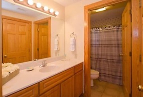 3107 Golf View Hillcrest Garden Terrace