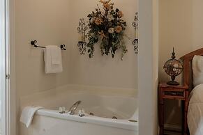 1501 Golf View Towers Southern Comfort