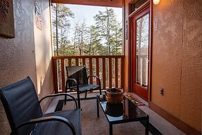 3211 Golf View Hillcrest Cordelia's Mtn View