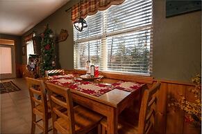 3211 Golf View Hillcrest Cordelia's Mtn View