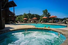 1502 Golf View Towers Happy Time Bear