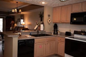 1502 Golf View Towers Happy Time Bear