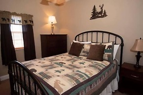 1502 Golf View Towers Happy Time Bear