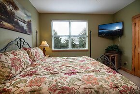 3209 Golf View Hillcrest Journey's End