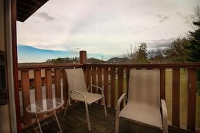 3209 Golf View Hillcrest Journey's End