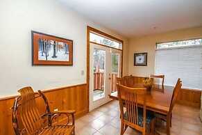 3209 Golf View Hillcrest Journey's End