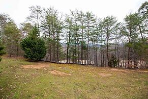 3209 Golf View Hillcrest Journey's End