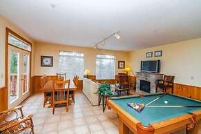 3209 Golf View Hillcrest Journey's End