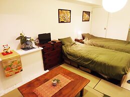 Cozy Japanese Style Room