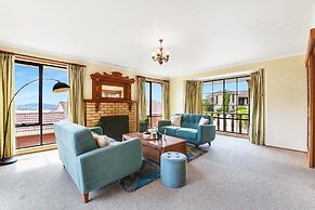 Vintage Cuddle Guest House