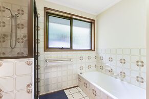 Vintage Cuddle Guest House