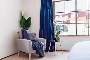 Vintage Cuddle Guest House
