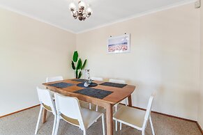 Vintage Cuddle Guest House