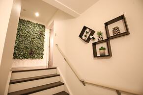 Summer Lotus House Osaka