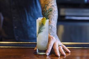 Kimpton Armory Hotel Bozeman by IHG